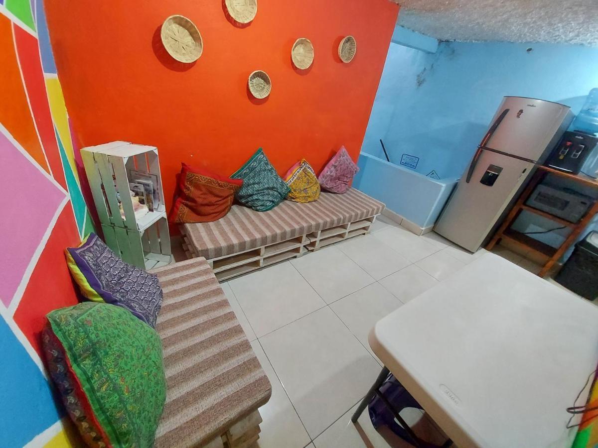Hostal El Alebrije Valle de Bravo Exterior foto