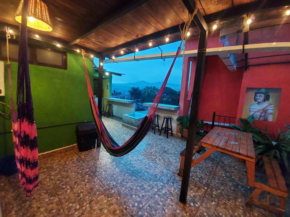 Hostal El Alebrije Valle de Bravo Exterior foto