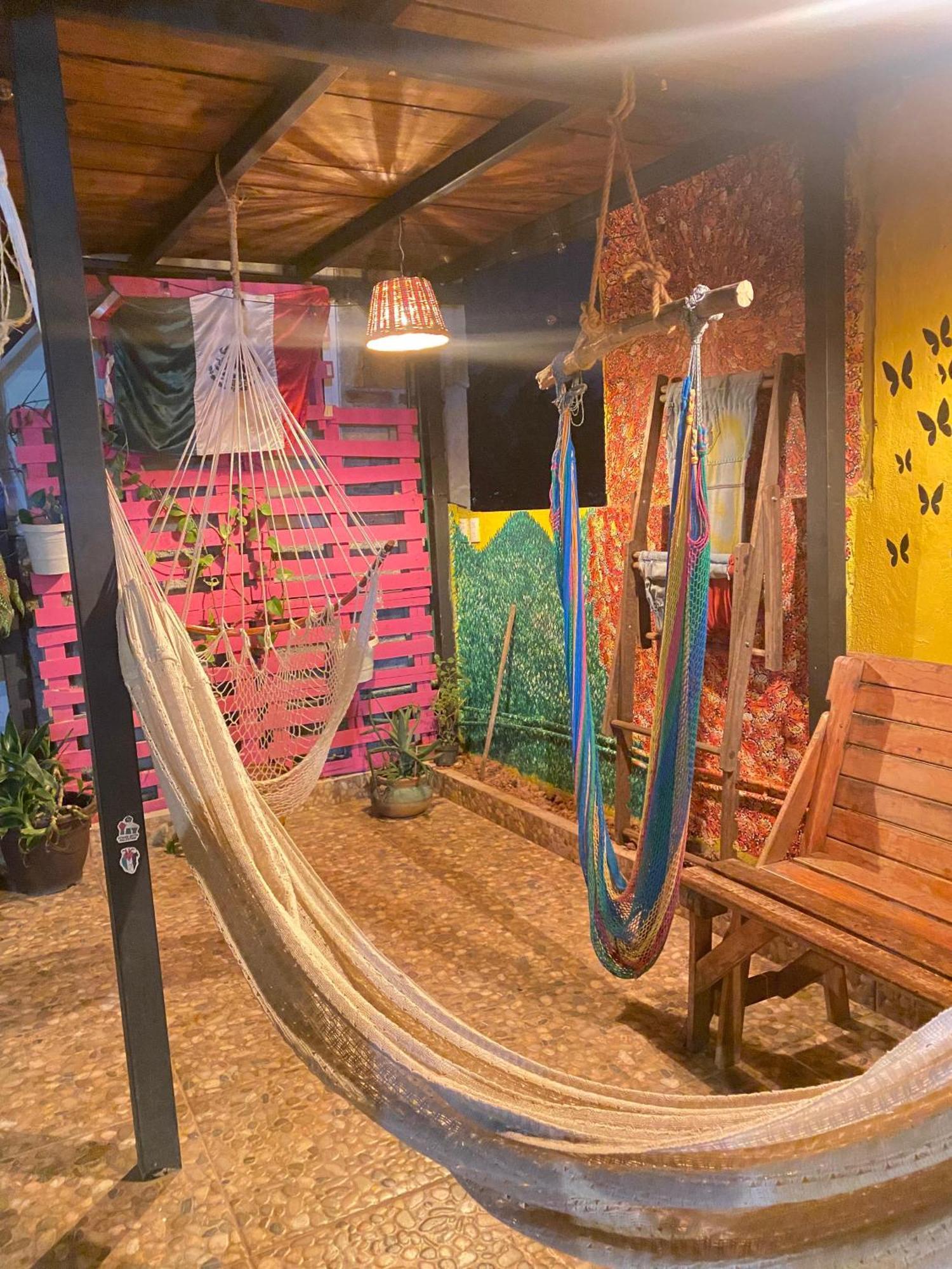 Hostal El Alebrije Valle de Bravo Exterior foto